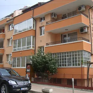 Guest house Lazur 