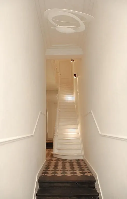 Maison Nationale City Flats & Suites Antverpy