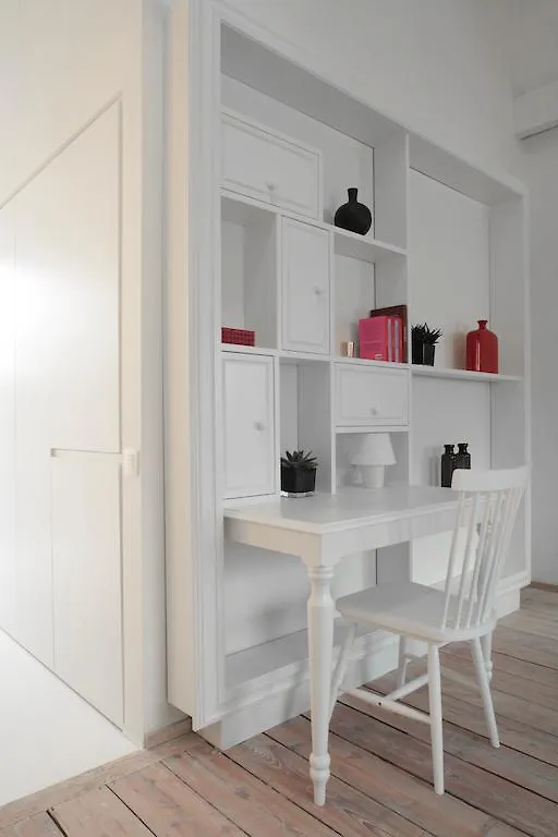 ***** Bed & Breakfast Maison Nationale City Flats & Suites Antwerp Belgium