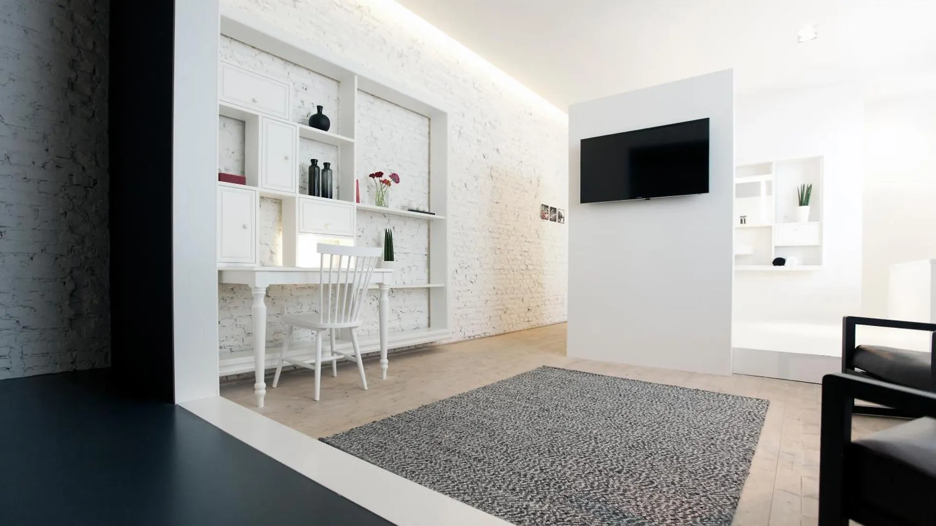 ***** Bed & Breakfast Maison Nationale City Flats & Suites Antwerp Belgium